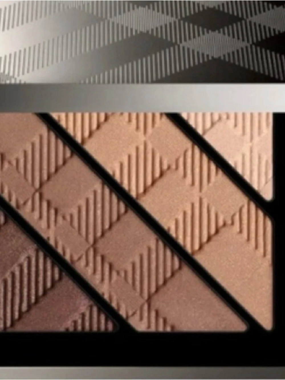 NWOB.  Burberry Nude Bronze Eyeshadow Palette - Mocha